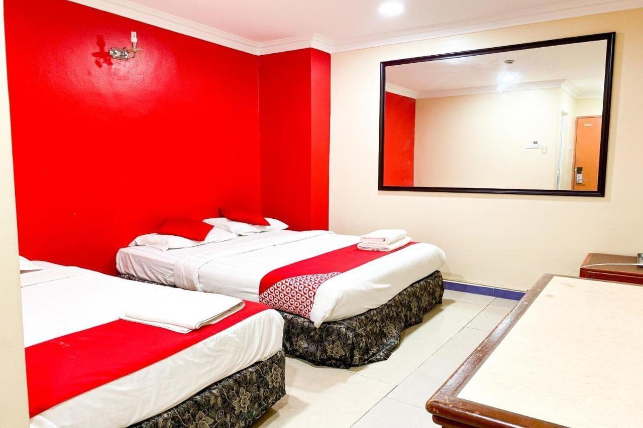 Oyo 424 Kk Inn Hotel Ampang  Bagian luar foto
