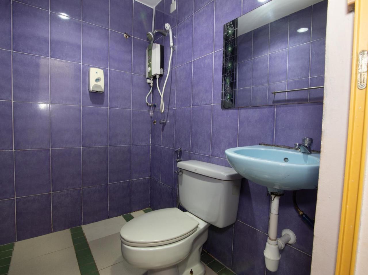 Oyo 424 Kk Inn Hotel Ampang  Bagian luar foto