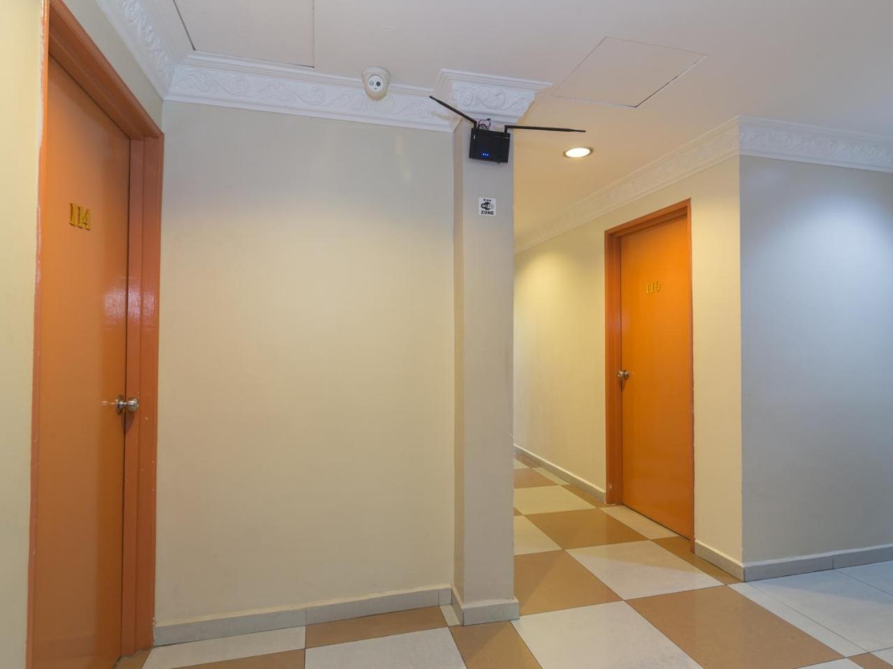 Oyo 424 Kk Inn Hotel Ampang  Bagian luar foto