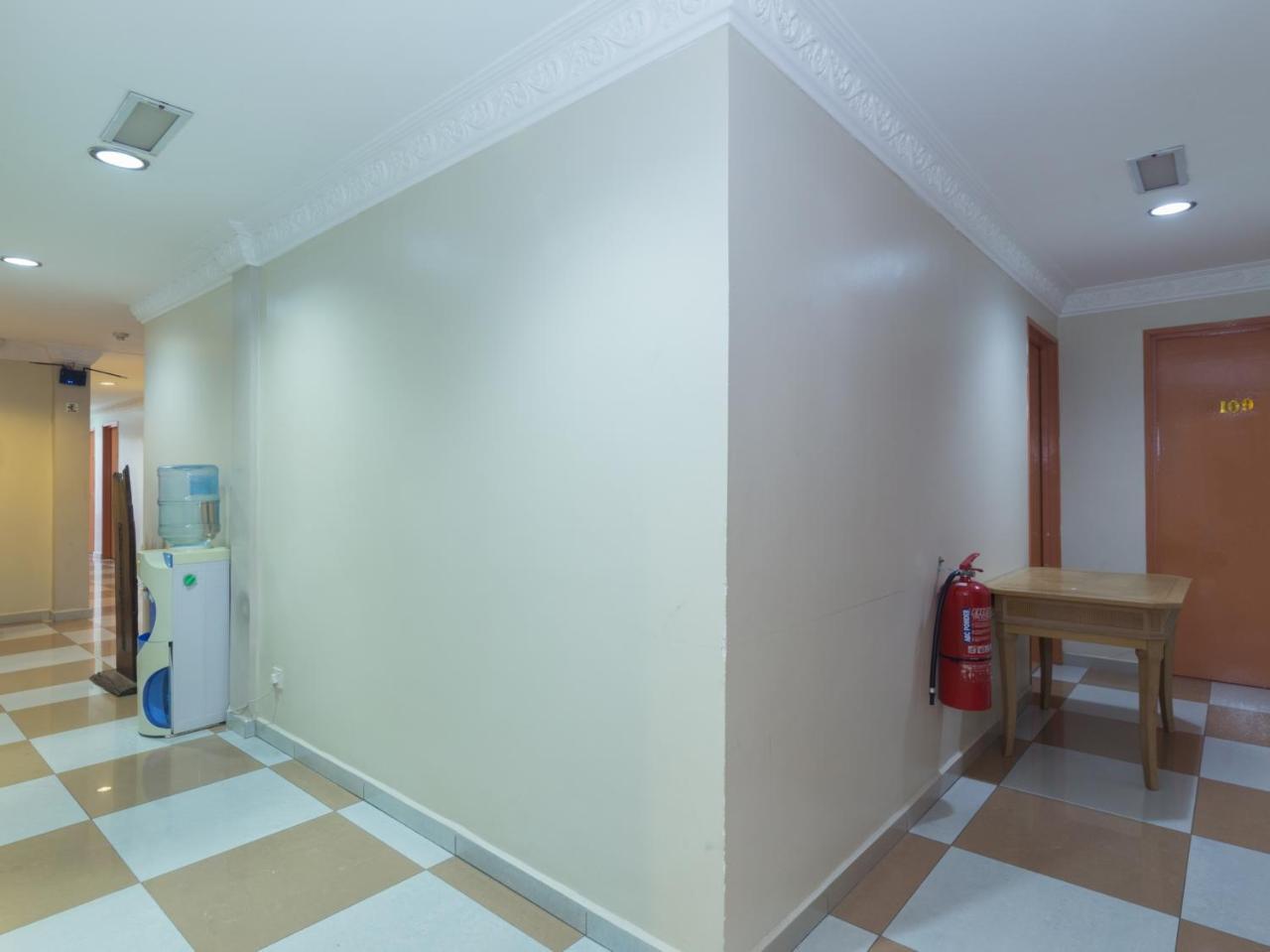 Oyo 424 Kk Inn Hotel Ampang  Bagian luar foto