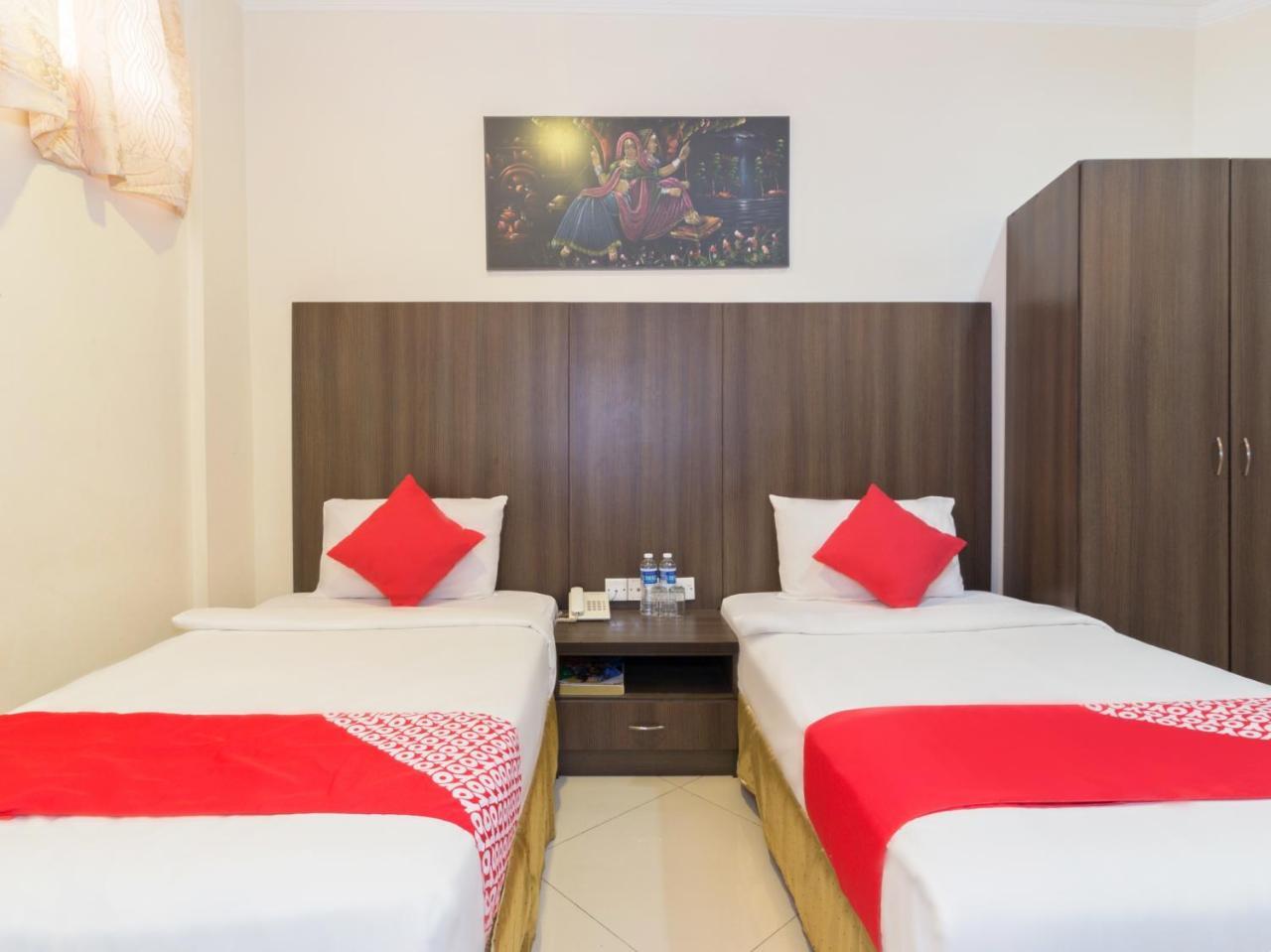 Oyo 424 Kk Inn Hotel Ampang  Bagian luar foto